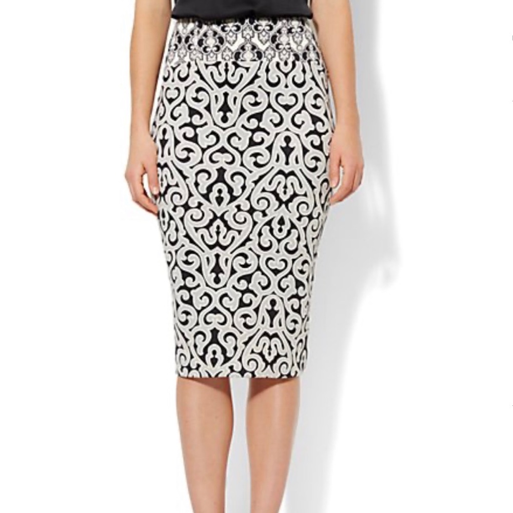 New York & Co. Damask Pencil Skirt